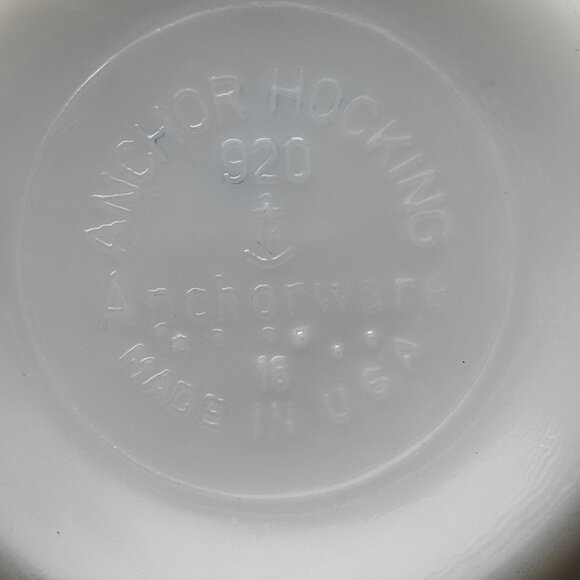 Vintage Anchor Hocking Fire-King Anchorware Mid-Century Modern Milk Glass - Picture 5 of 5